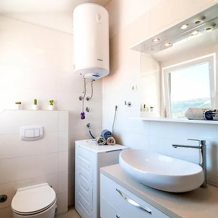 Apartmán White Stone, *